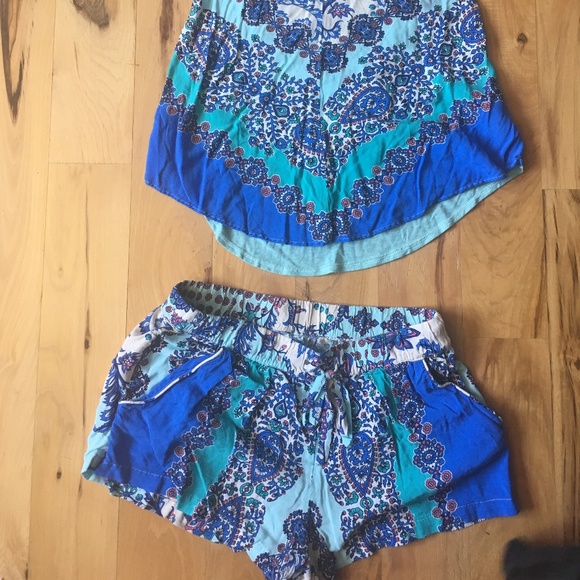 Flowy PJ/lounge set - Picture 2 of 8